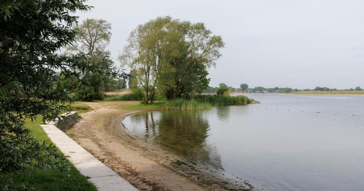 Villa Mooi Huisje Aan De Maas Op-Op-Andel Exterior foto